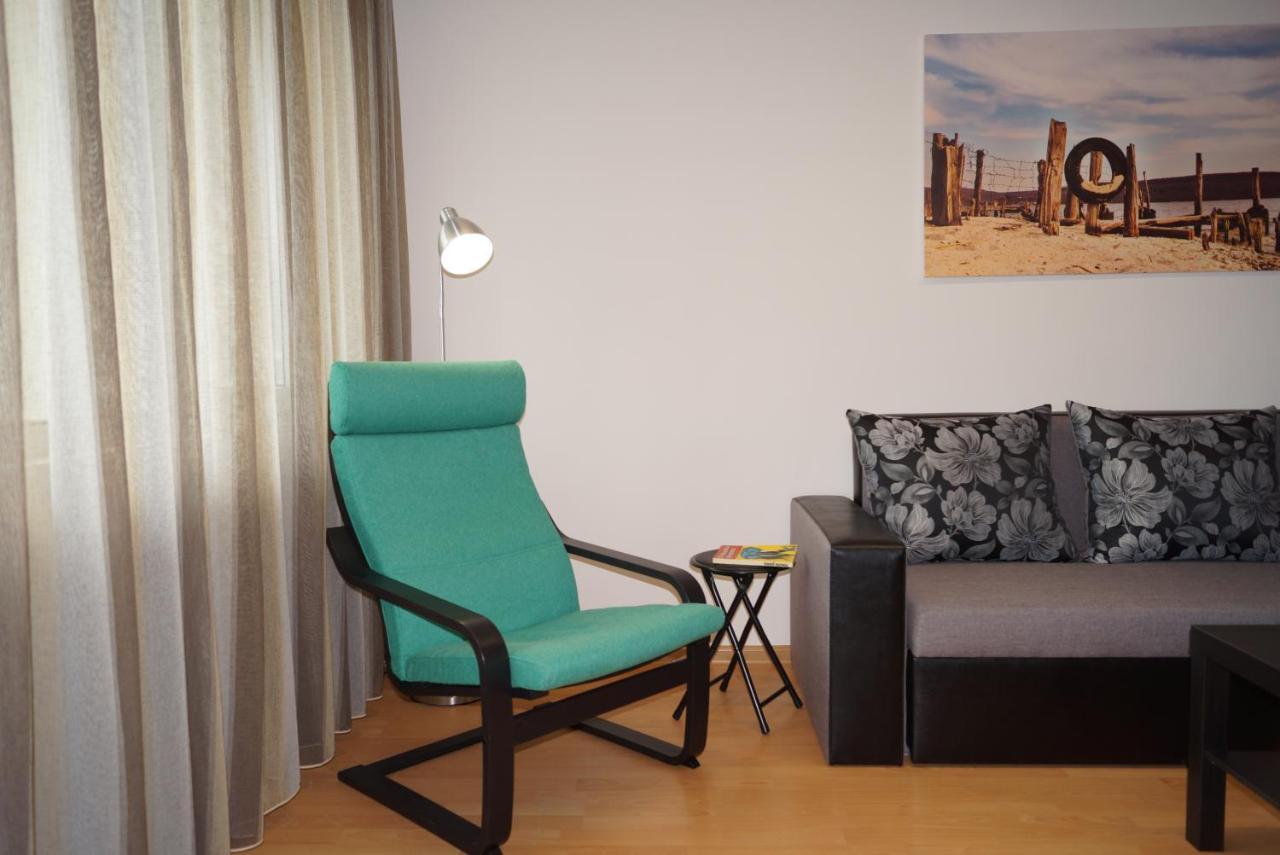 Spacious 2Bdr - Free Parking - Walk Everywhere - 300 Mbps Wifi Varna ภายนอก รูปภาพ